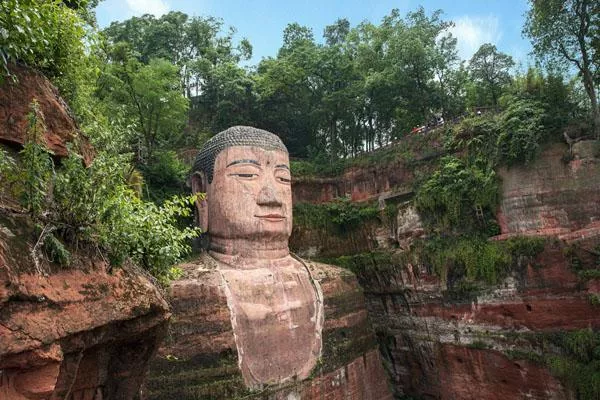從成都怎么自駕游去樂山大佛景區