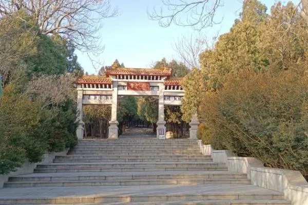 青州云門<a href='/shanfeng/' target=_blank>山風</a>景區簡介 介紹