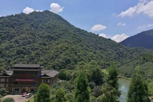 桂林十二灘漂流景區在哪里 門票價格及游玩攻略