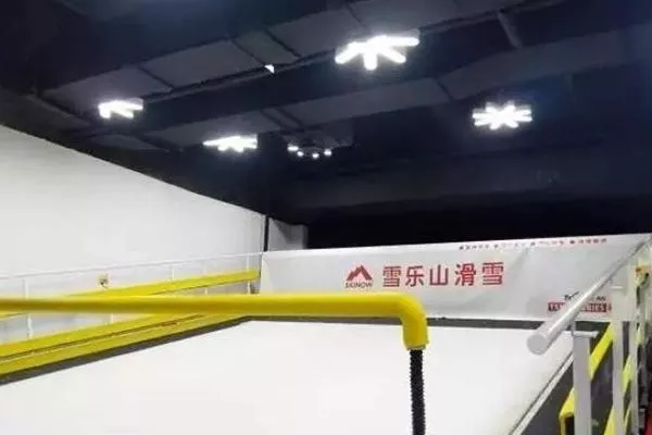 上海室內滑雪場有哪些 上海哪個室內滑雪場最好玩