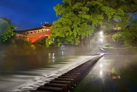 廊橋文化園 在哪兒 廊橋遺夢講的是什么故事 廊橋文化園 在哪兒 廊橋遺夢講的是什么故事