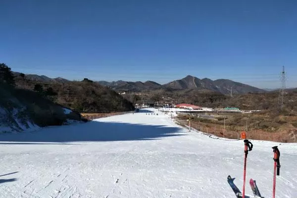 2022-2023玉龍滑雪場門票多少錢 附營業時間